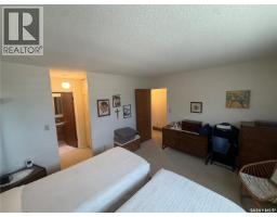 66 Kasper Crescent, Assiniboia, SK S0H0B0 Photo 12