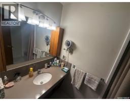 66 Kasper Crescent, Assiniboia, SK S0H0B0 Photo 15