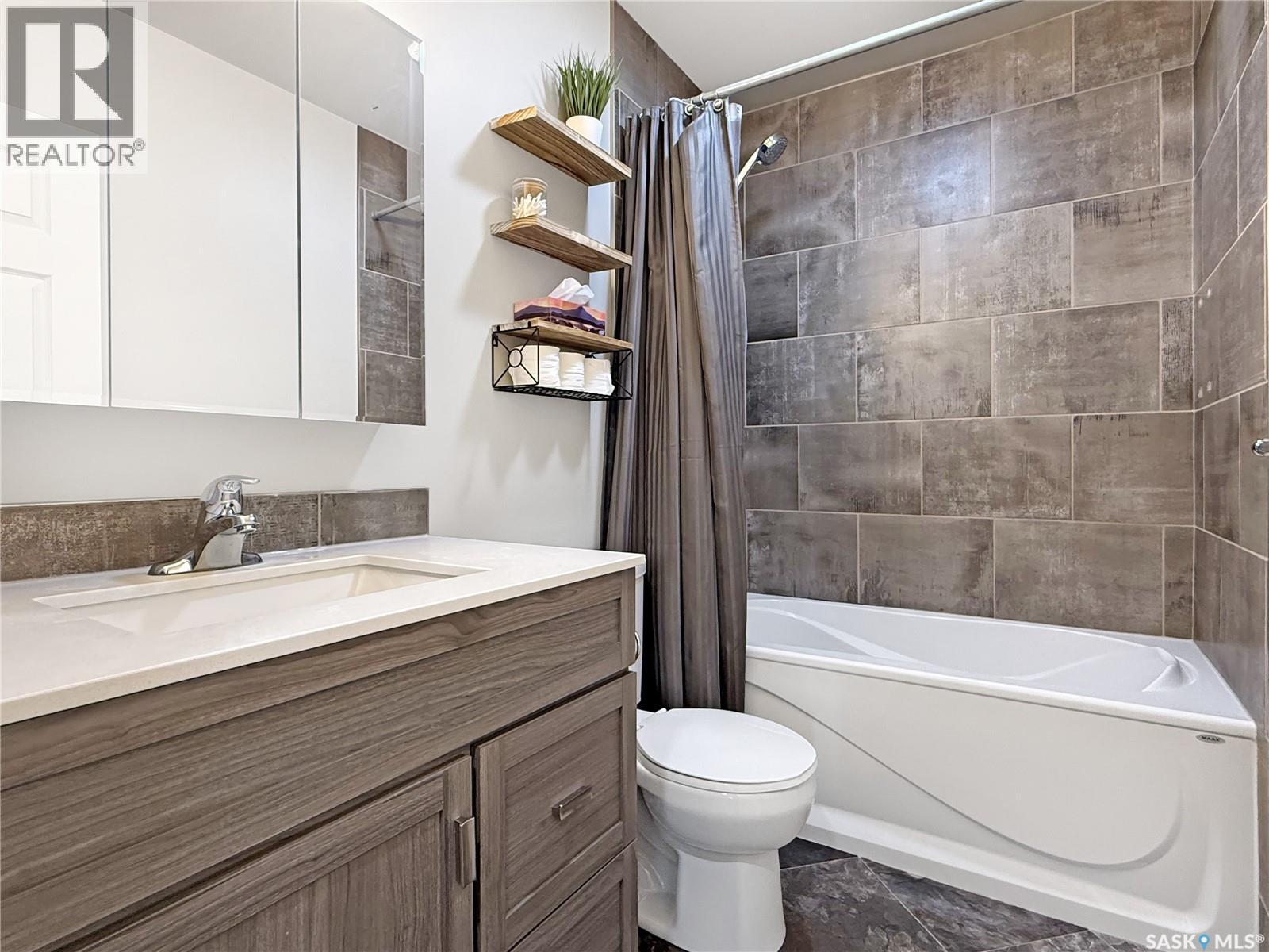 347 3rd AVENUE SE - 11