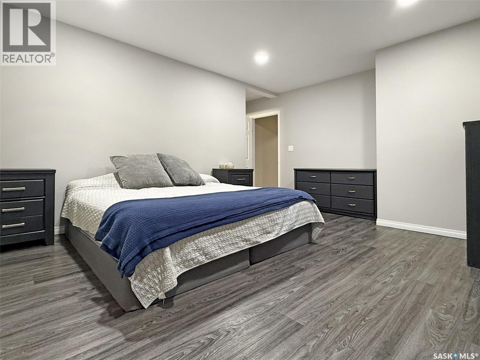 347 3rd AVENUE SE - Image 16