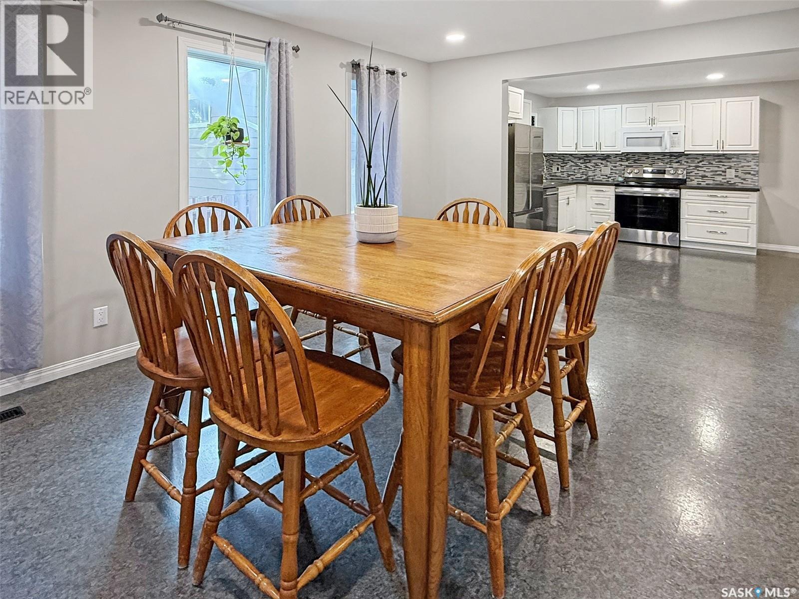 347 3rd AVENUE SE - Image 8