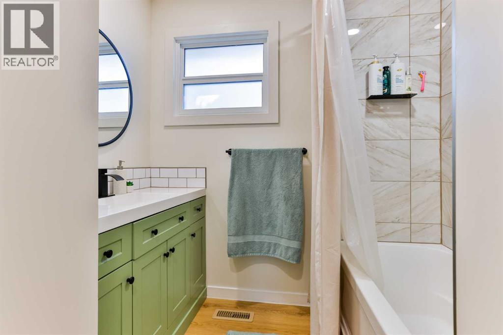 5334 45 Avenue - Image 10