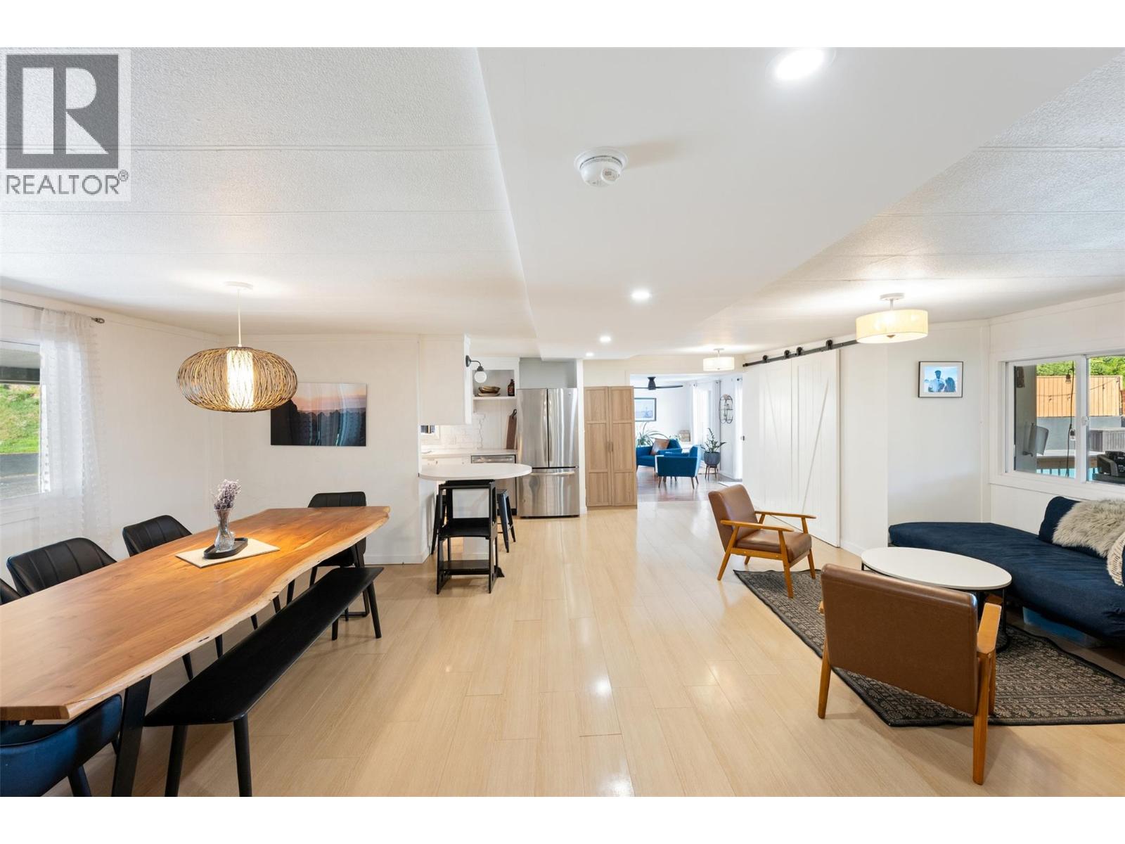 141 CYPRESS Avenue, Kaleden — photo 3