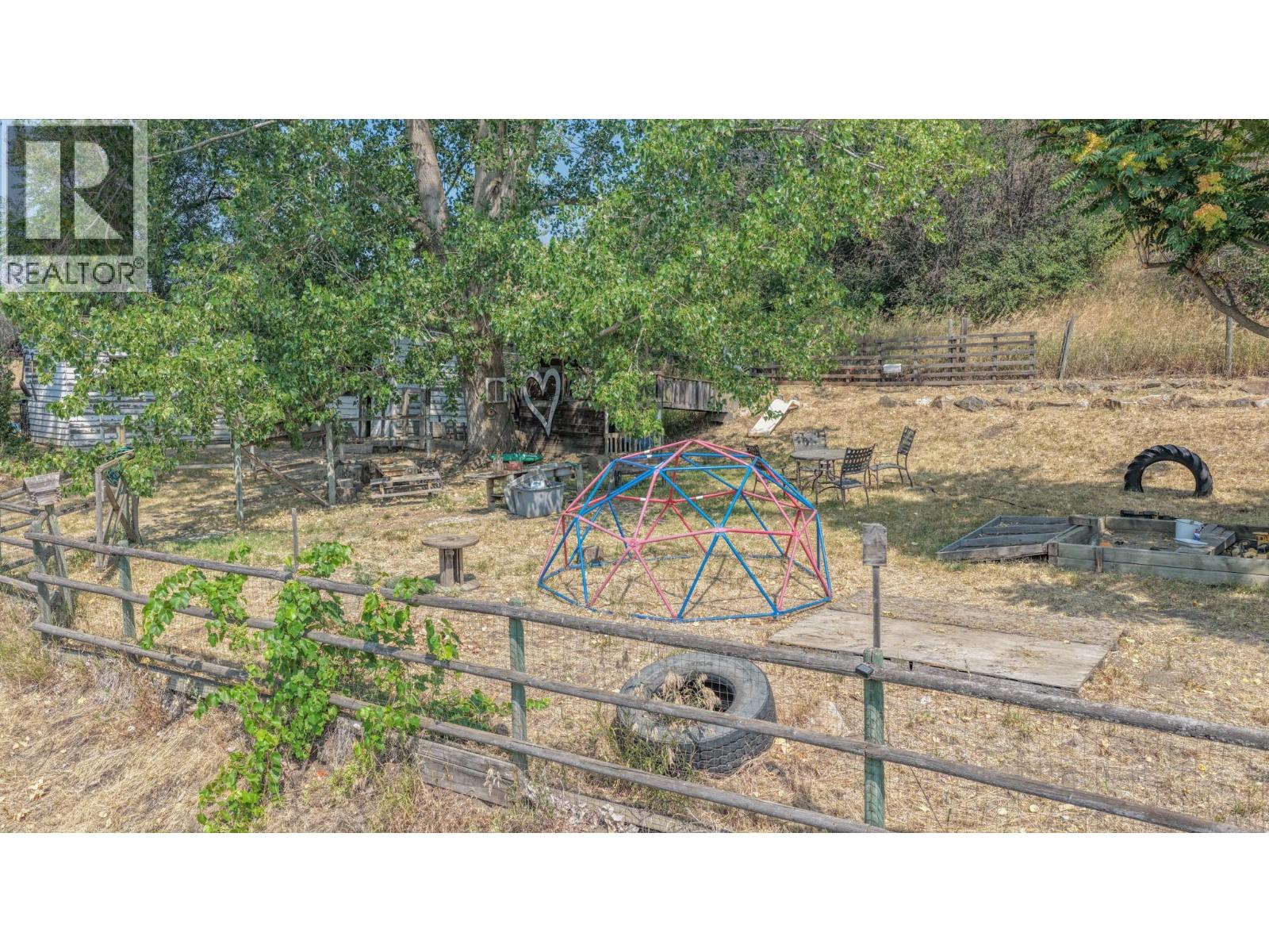 9211 6 Highway - Image 72