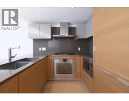 1581 W 57th Avenue, Vancouver, BC V6P0H7 Photo 8