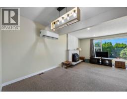 Kitchen - 1160 Kemano Street, Kamloops, BC V2B7M2 Photo 6