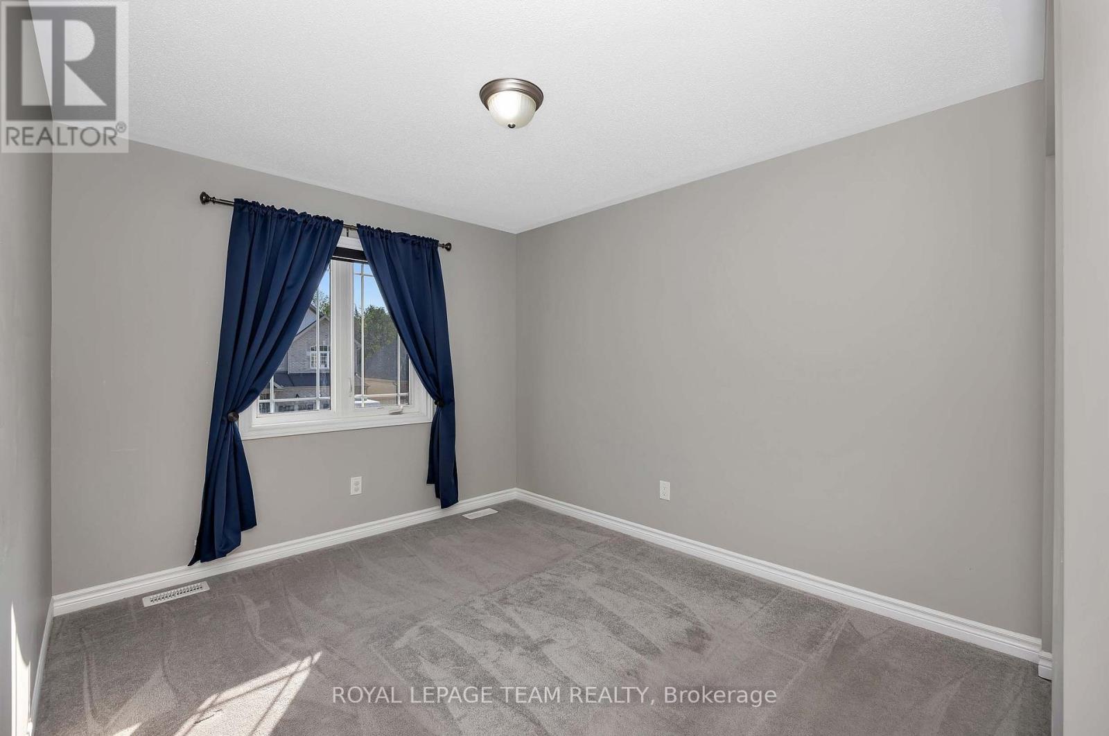 3209 HARVESTER CRESCENT - 28