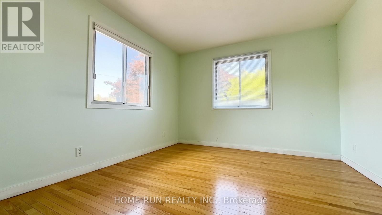 3 Bath Retail for Rent in Ottawa – 1939 ST. JOSEPH BOULEVARD, Ottawa – MLS# X13642608 - Image 10