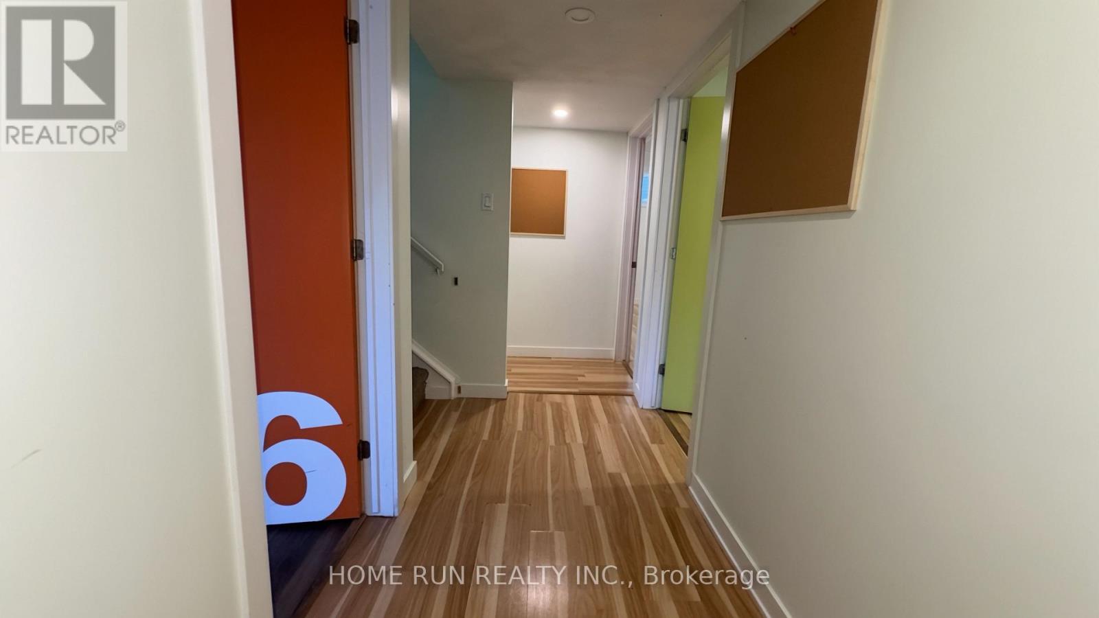 3 Bath Retail for Rent in Ottawa – 1939 ST. JOSEPH BOULEVARD, Ottawa – MLS# X13642608 - Image 22