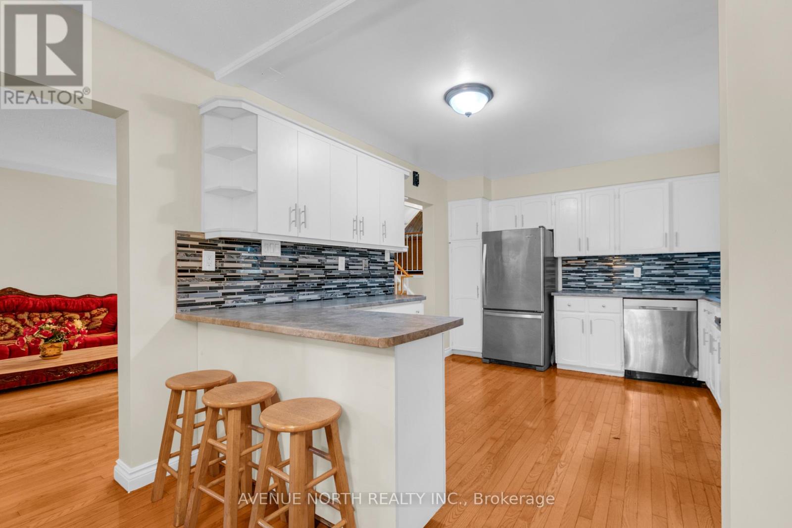 3 Bed, 3 Bath House for Sale in Ottawa – 23 BLUEGRASS DRIVE, Ottawa – MLS# X13642618 - Image 16