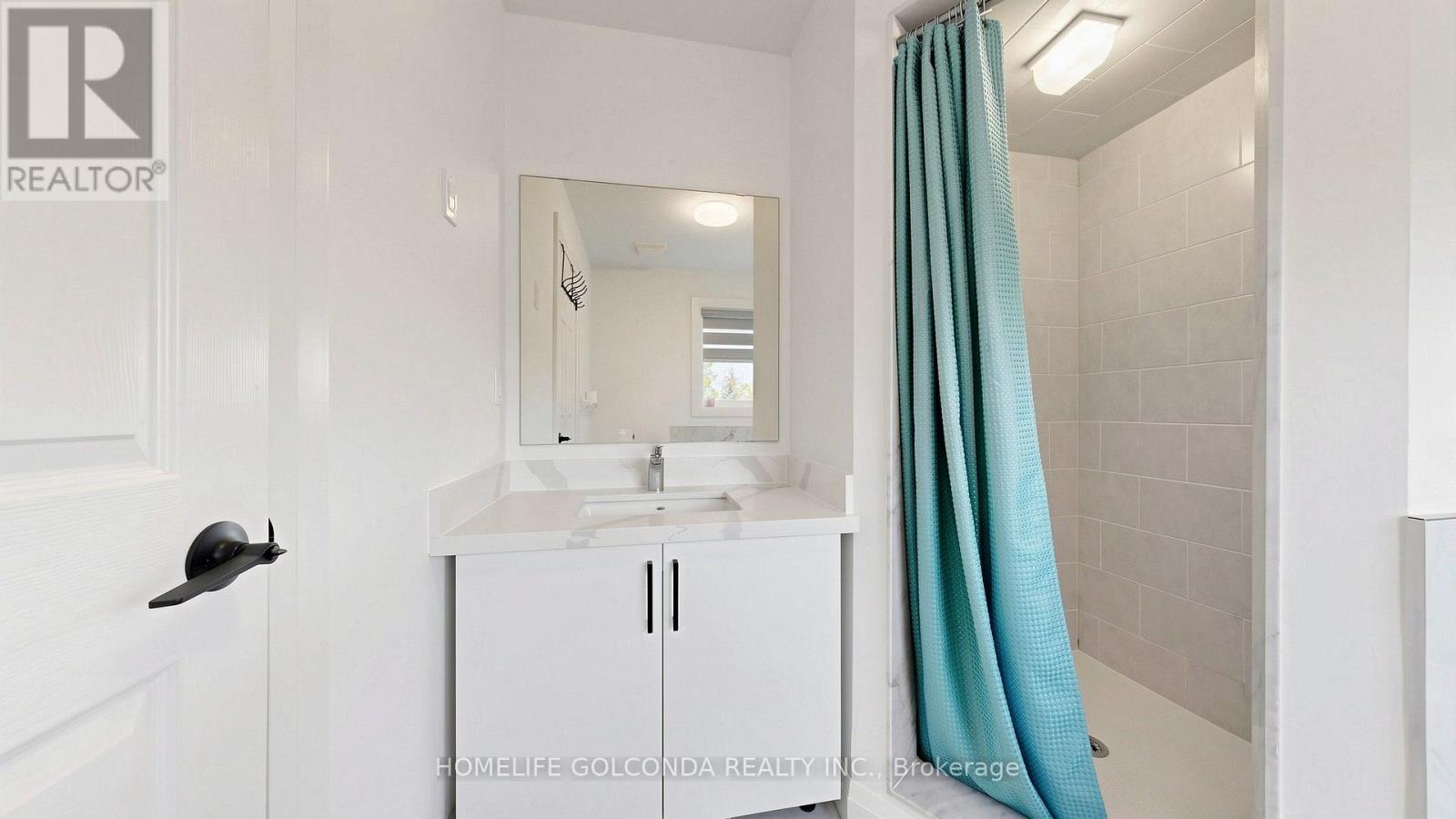 1304 VINCENT CRESCENT - Image 25