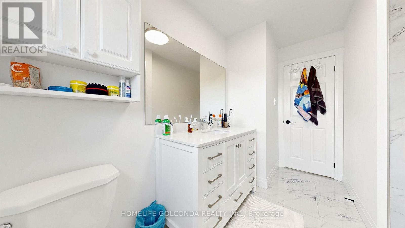 1304 VINCENT CRESCENT - Image 34