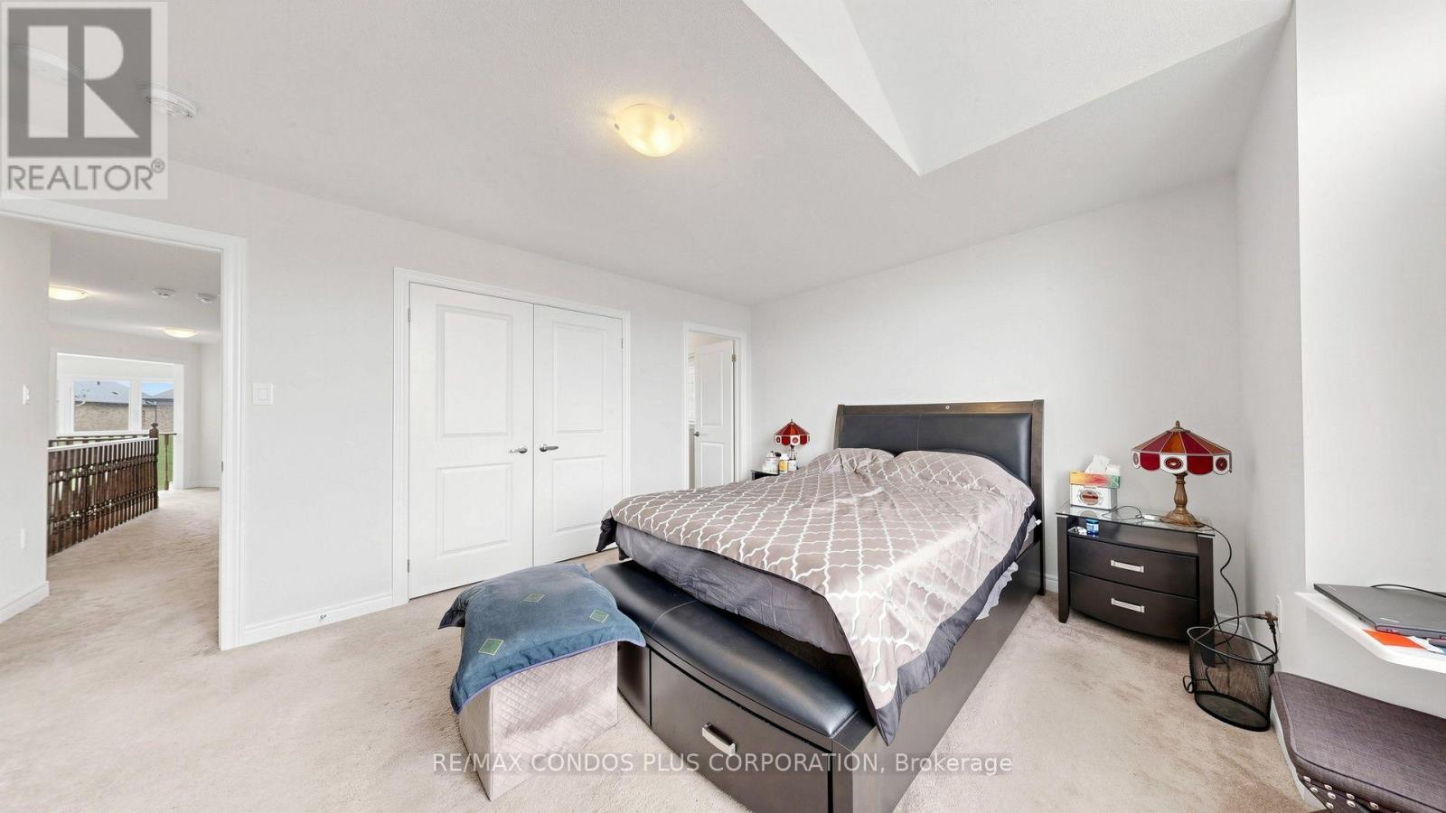 951 LARTER STREET - 37