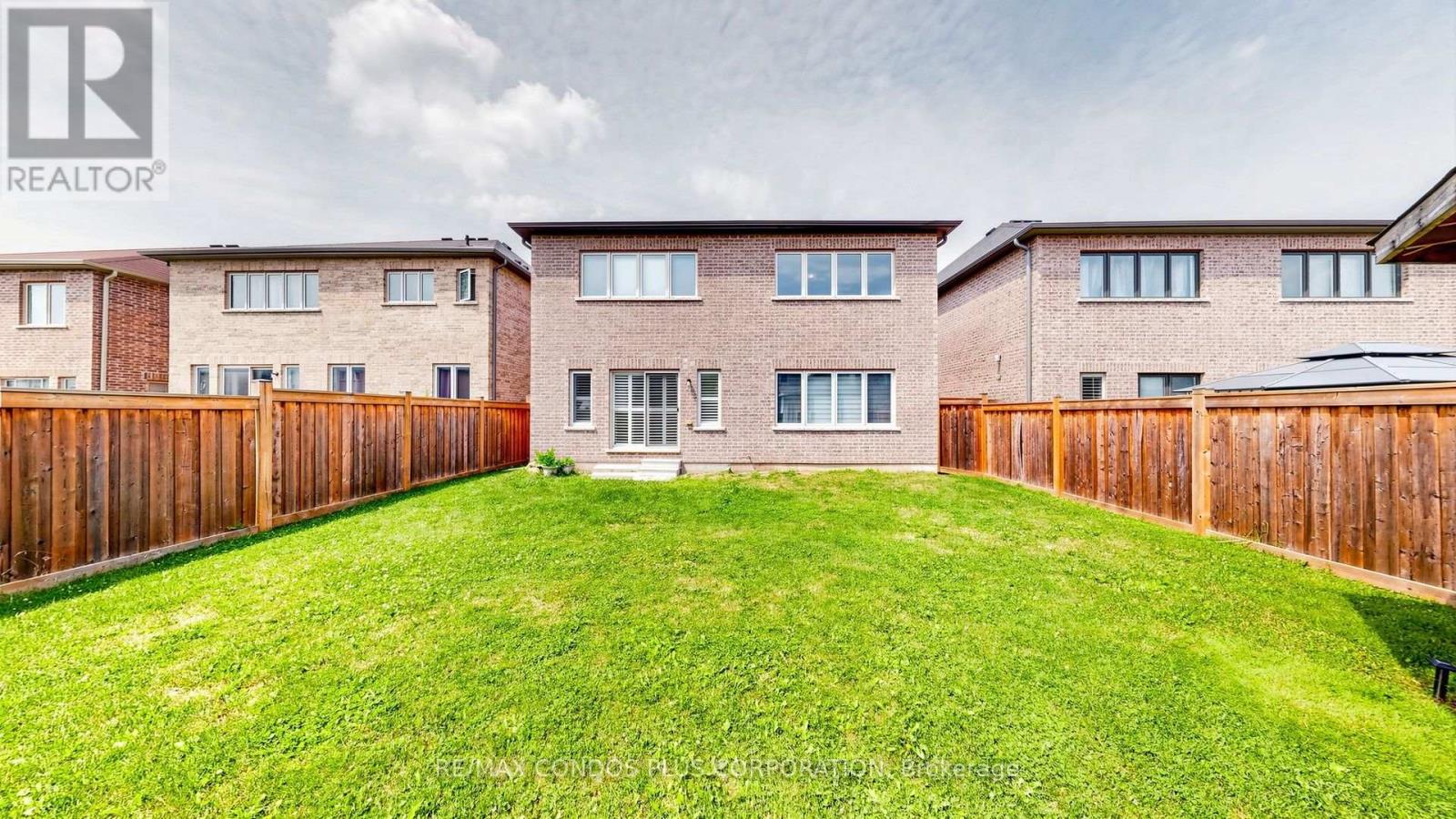 951 LARTER STREET - 41