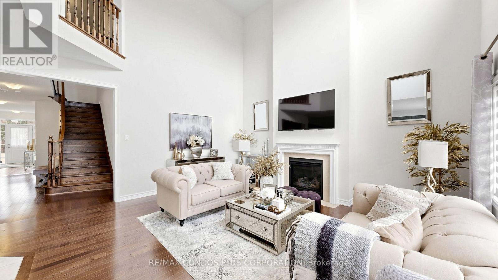 951 LARTER STREET - 9