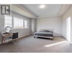 15 Kenneth Campbell Court, Aurora, ON L4G5Z4 Photo 25