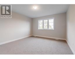 15 Kenneth Campbell Court, Aurora, ON L4G5Z4 Photo 29