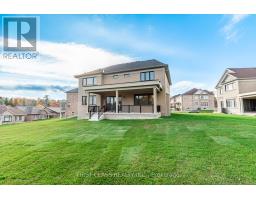 15 Kenneth Campbell Court, Aurora, ON L4G5Z4 Photo 37