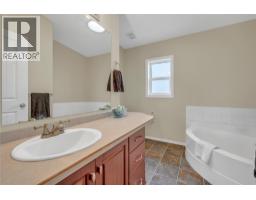 1200 Princeton Summerland Rd, Princeton, BC V0X1W0 Photo 29