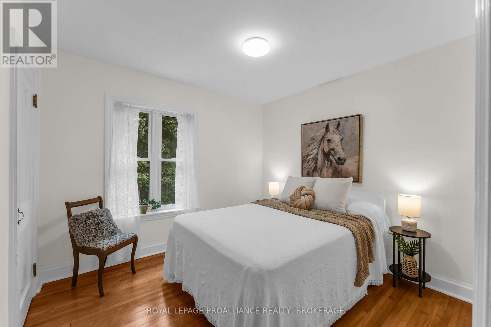 201 WILLINGDON AVENUE - 19