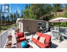 Kitchen - 6711 Highway 97 Highway Unit# 34, Peachland, BC V0H1X9 Photo 8