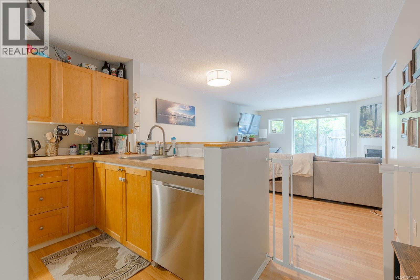 #6 301 Arnet Rd - Image 9