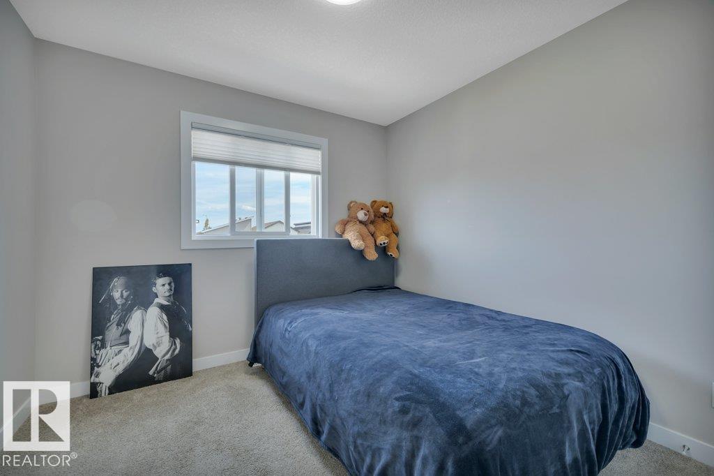 729 BERG LO - Image 27