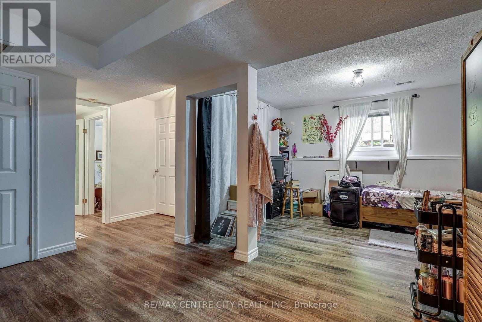 37 FIFTH AVENUE - Image 43