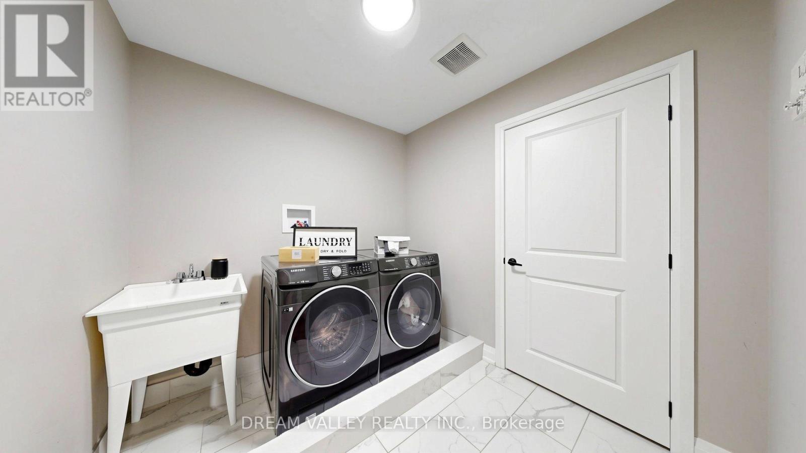 224 SEVERN STREET - 41