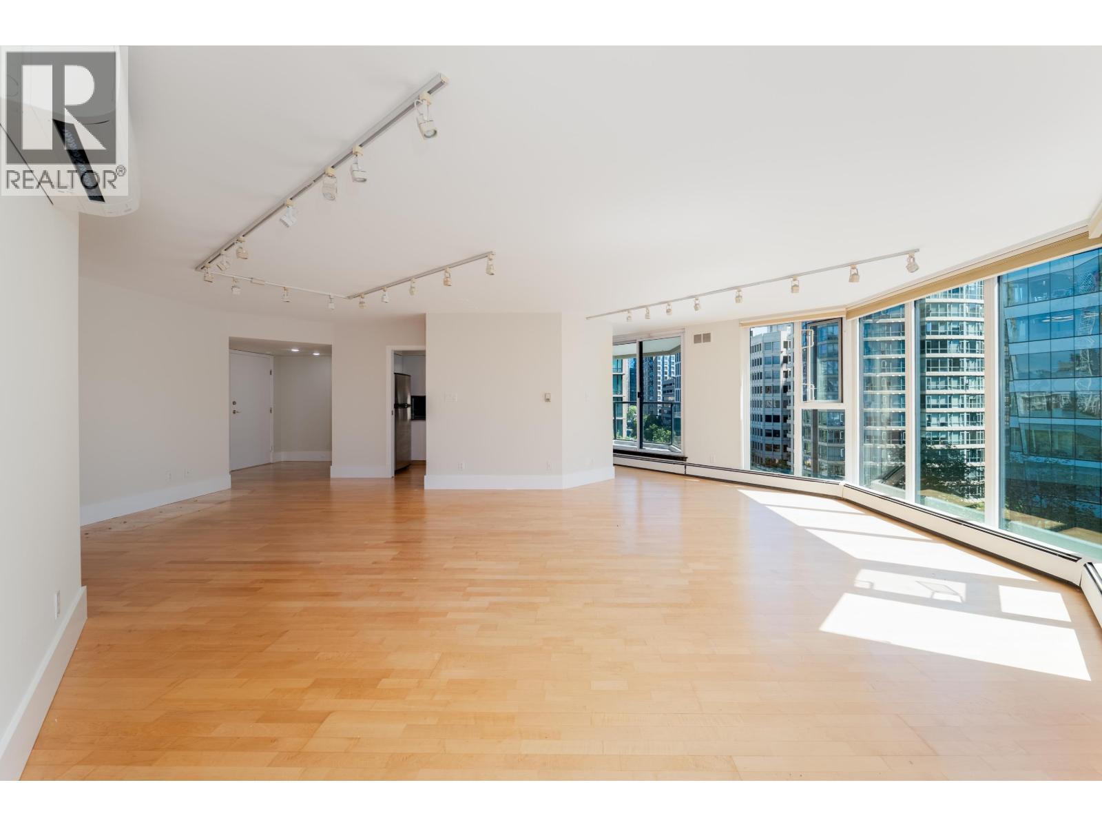 1 Bed, 2 Bath Apartment for Sale in Vancouver – 905 1010 BURNABY STREET, Vancouver – MLS# R3153160 - Image 14
