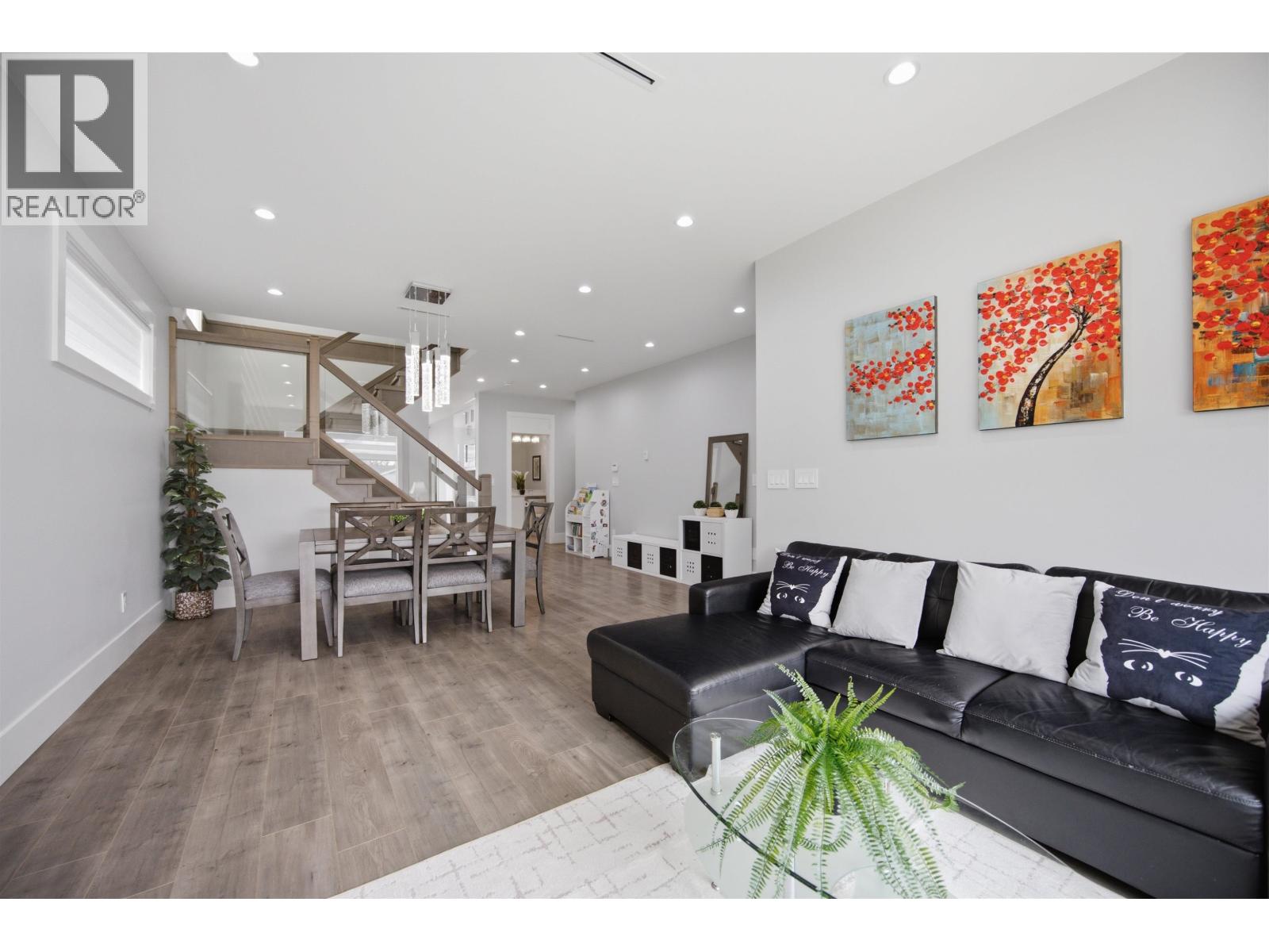 4 Bed, 4 Bath House for Sale in Burnaby – 7835 12TH AVENUE, Burnaby – MLS# R3153172 - Image 9