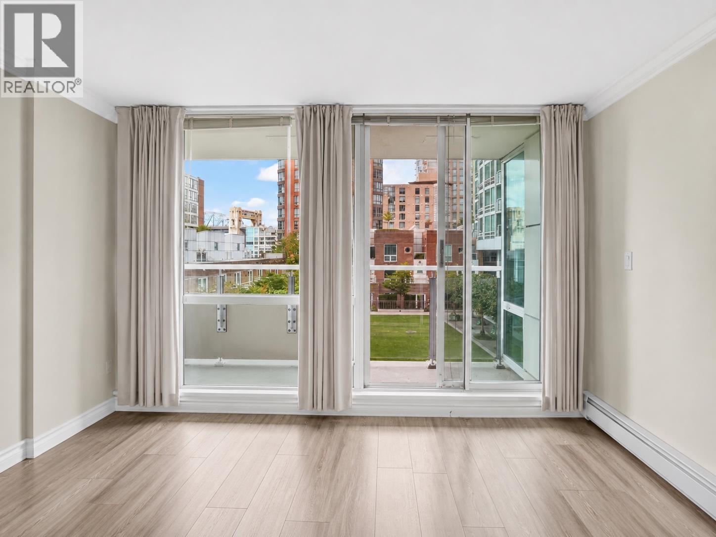 2 Bed, 2 Bath Apartment for Sale in Vancouver – 404 1501 HOWE STREET, Vancouver – MLS# R3153182 - Image 14