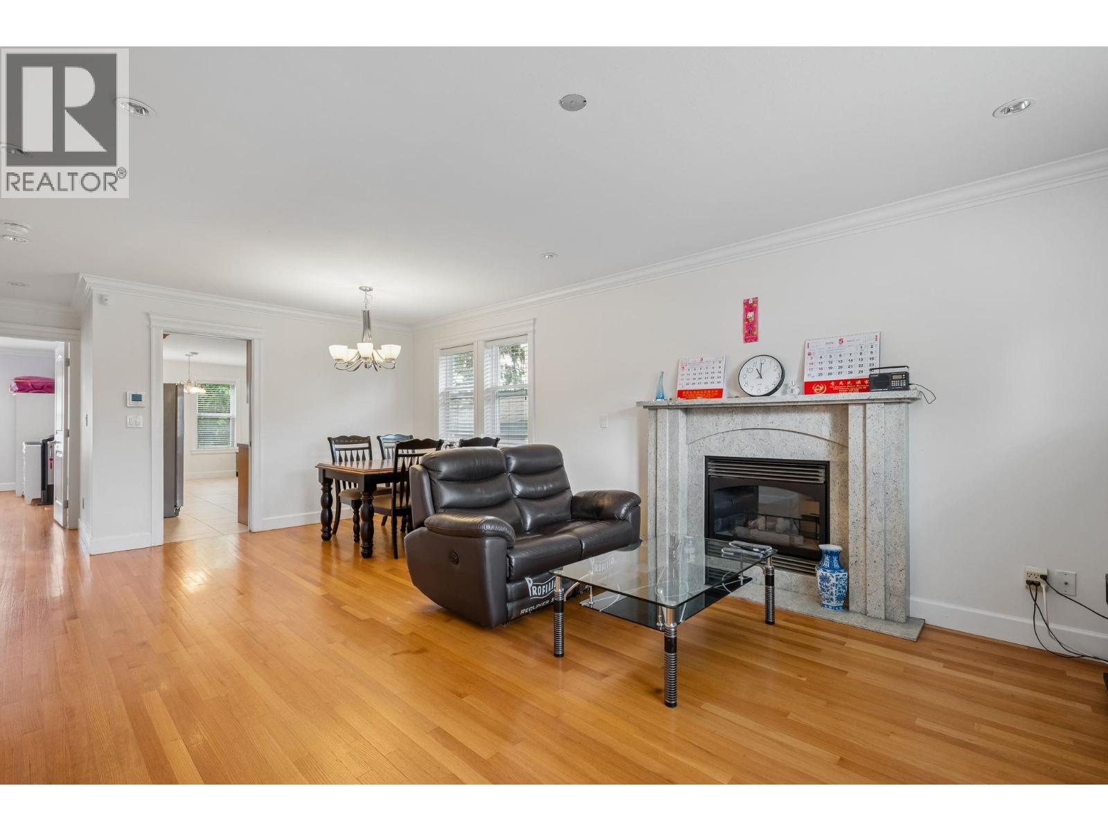6 Bed, 4 Bath House for Sale in Vancouver – 3795 FLEMING STREET, Vancouver – MLS# R3153199 - Image 6