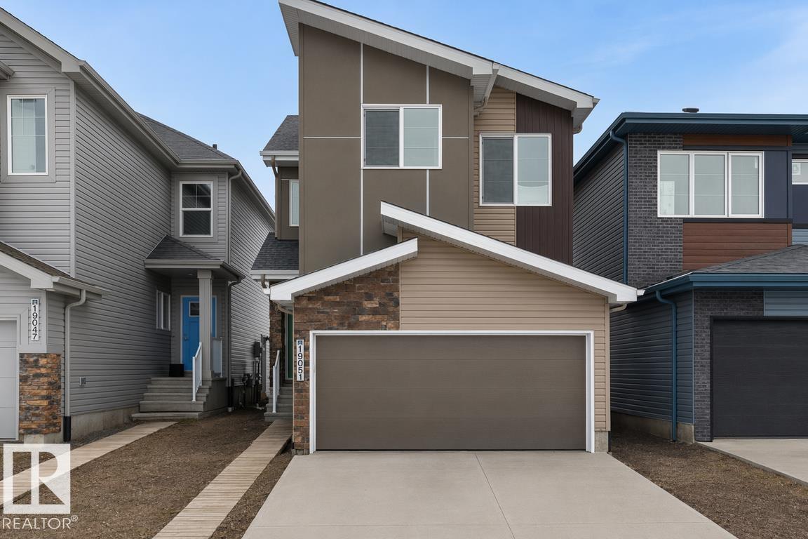 19051 20 AV NW - 1