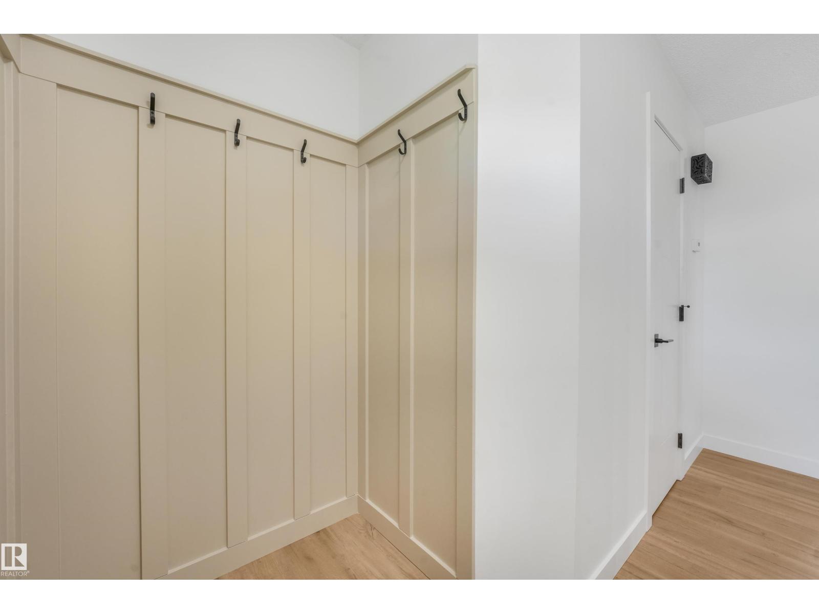 #39 14511 52 ST NW - Image 23