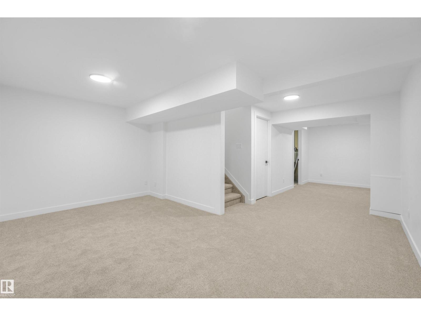 #39 14511 52 ST NW - Image 56