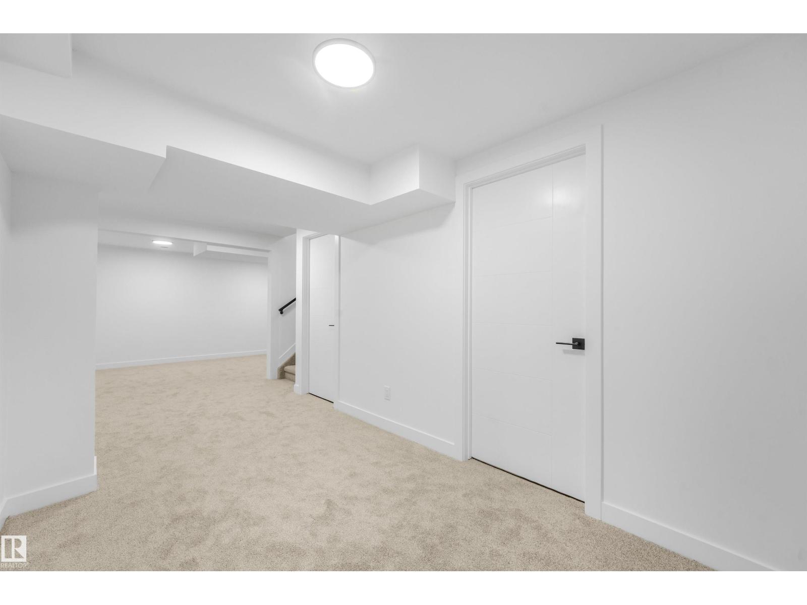 #39 14511 52 ST NW - Image 61