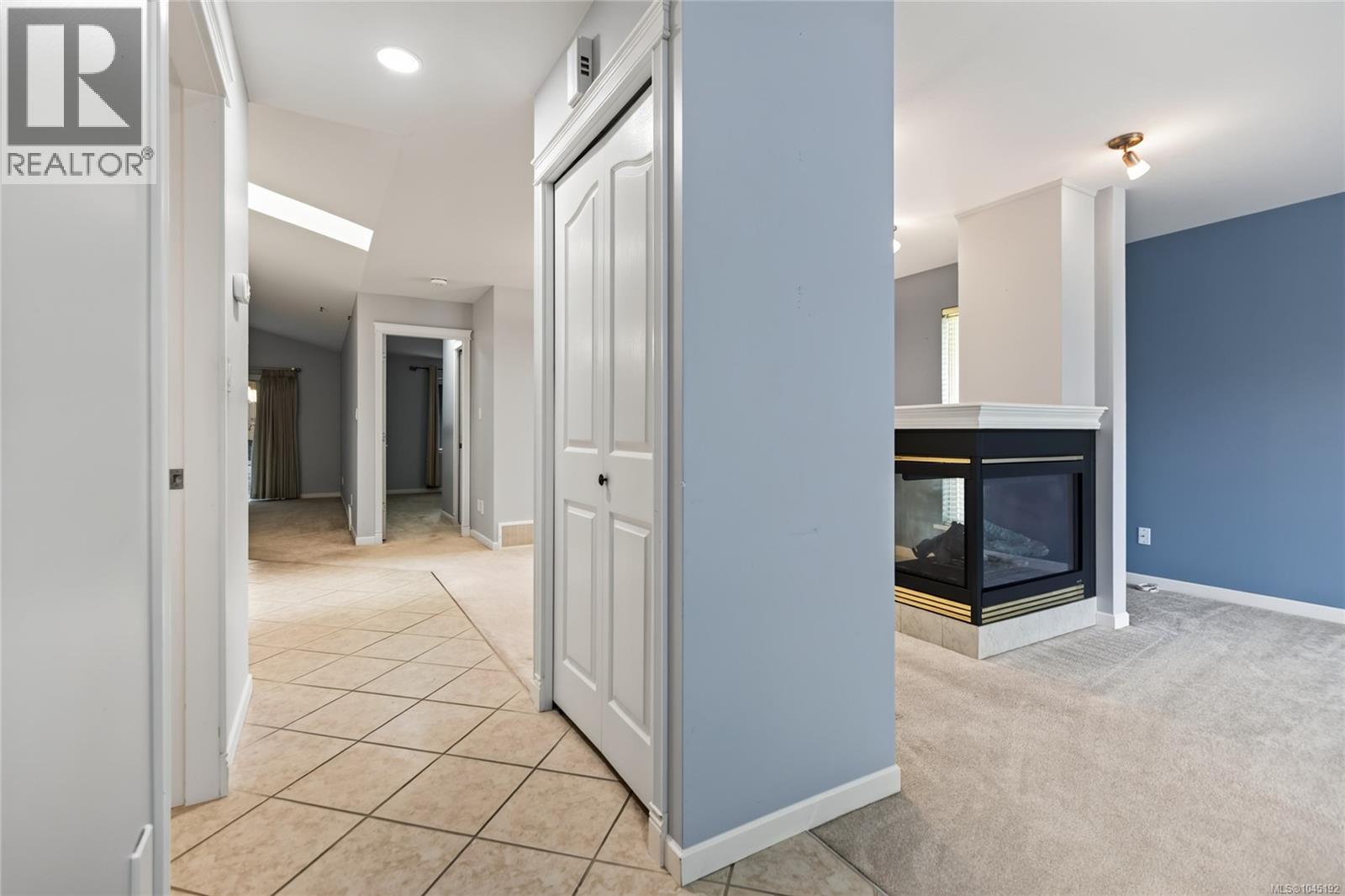 #126 2077 St. Andrews Way - Image 10
