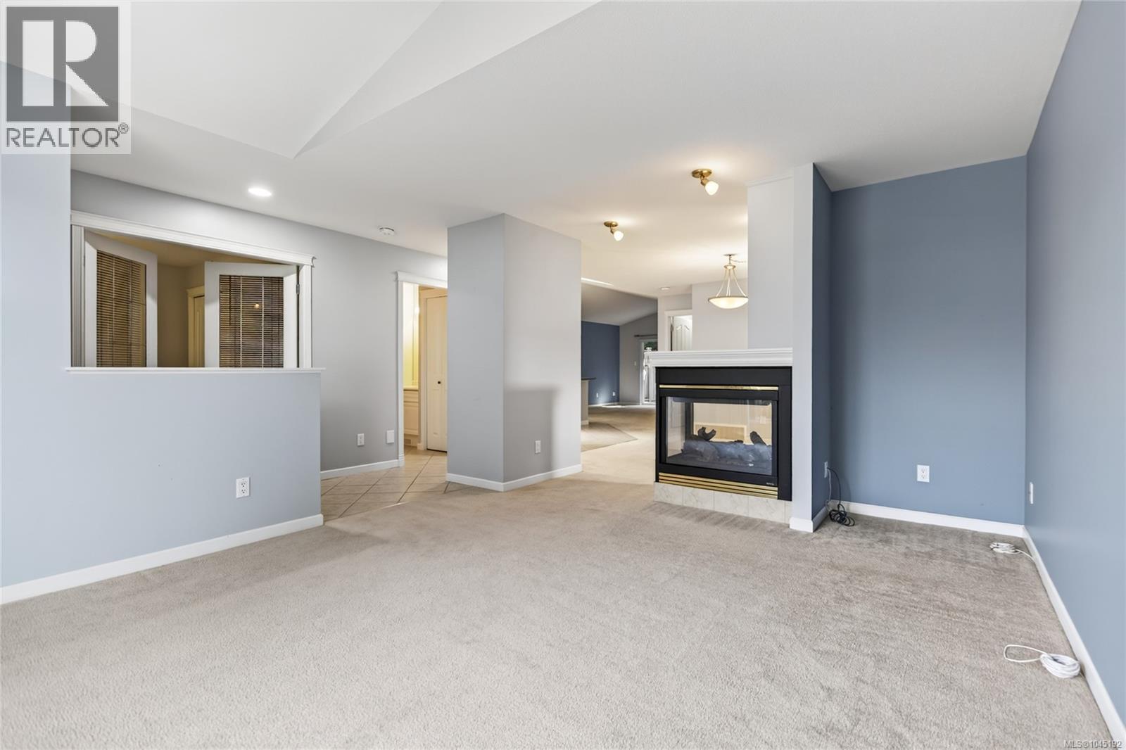 #126 2077 St. Andrews Way - Image 13