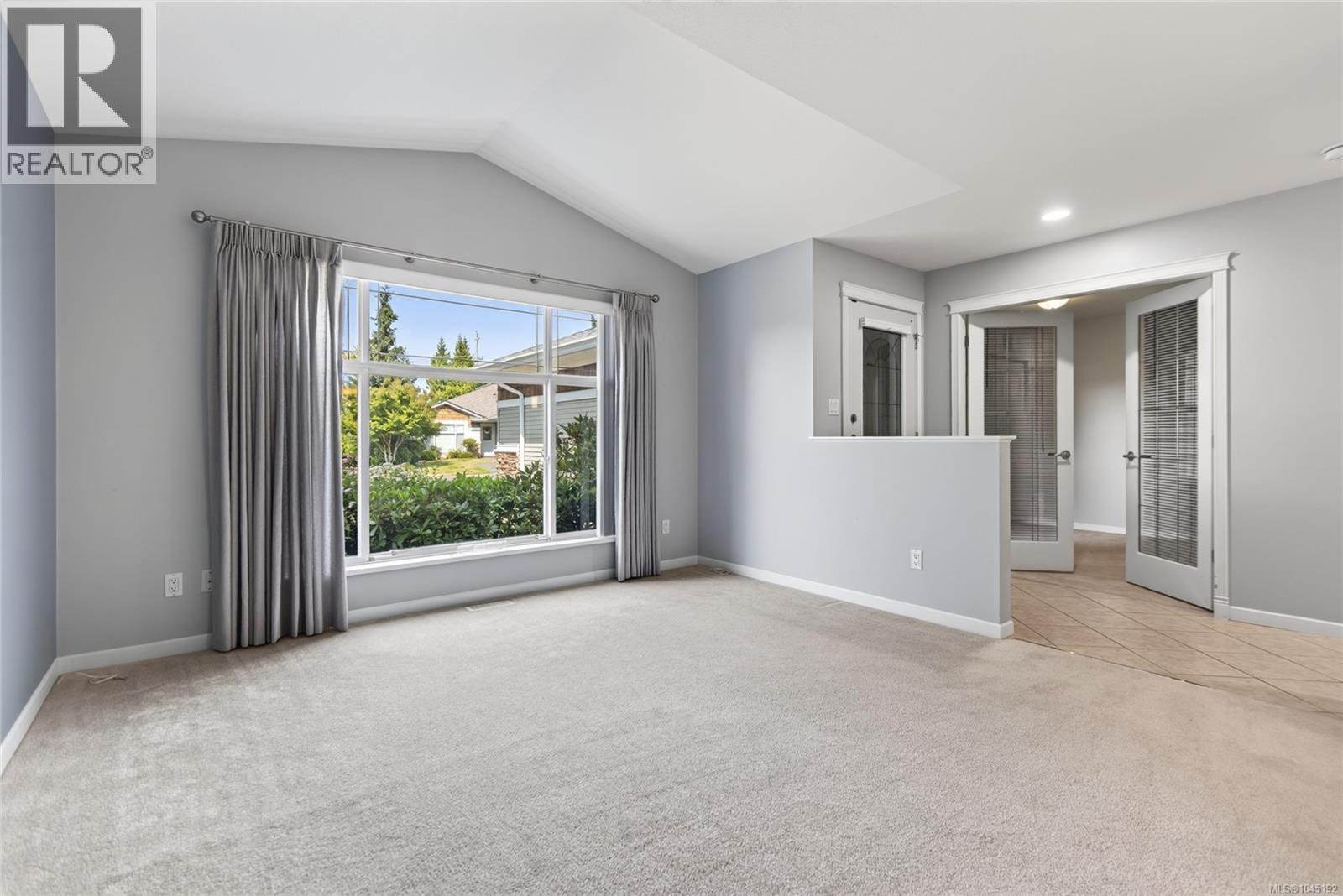 #126 2077 St. Andrews Way - Image 14