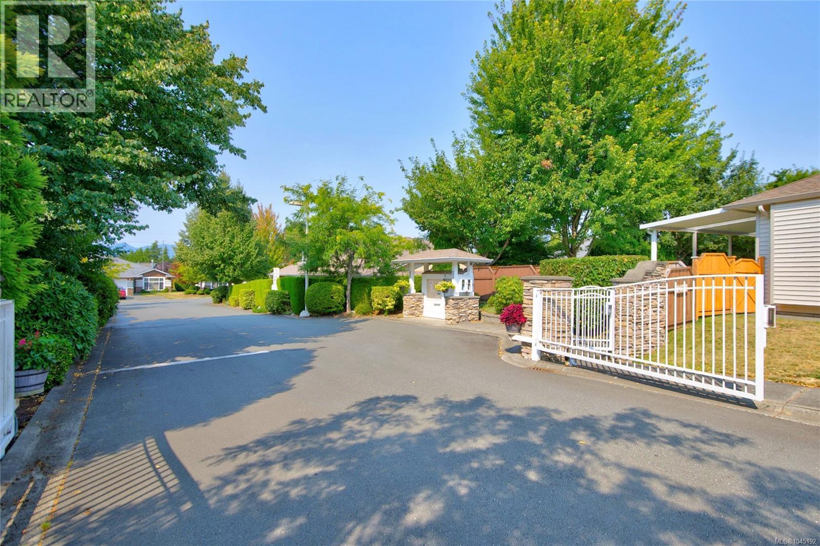 #126 2077 St. Andrews Way - 2
