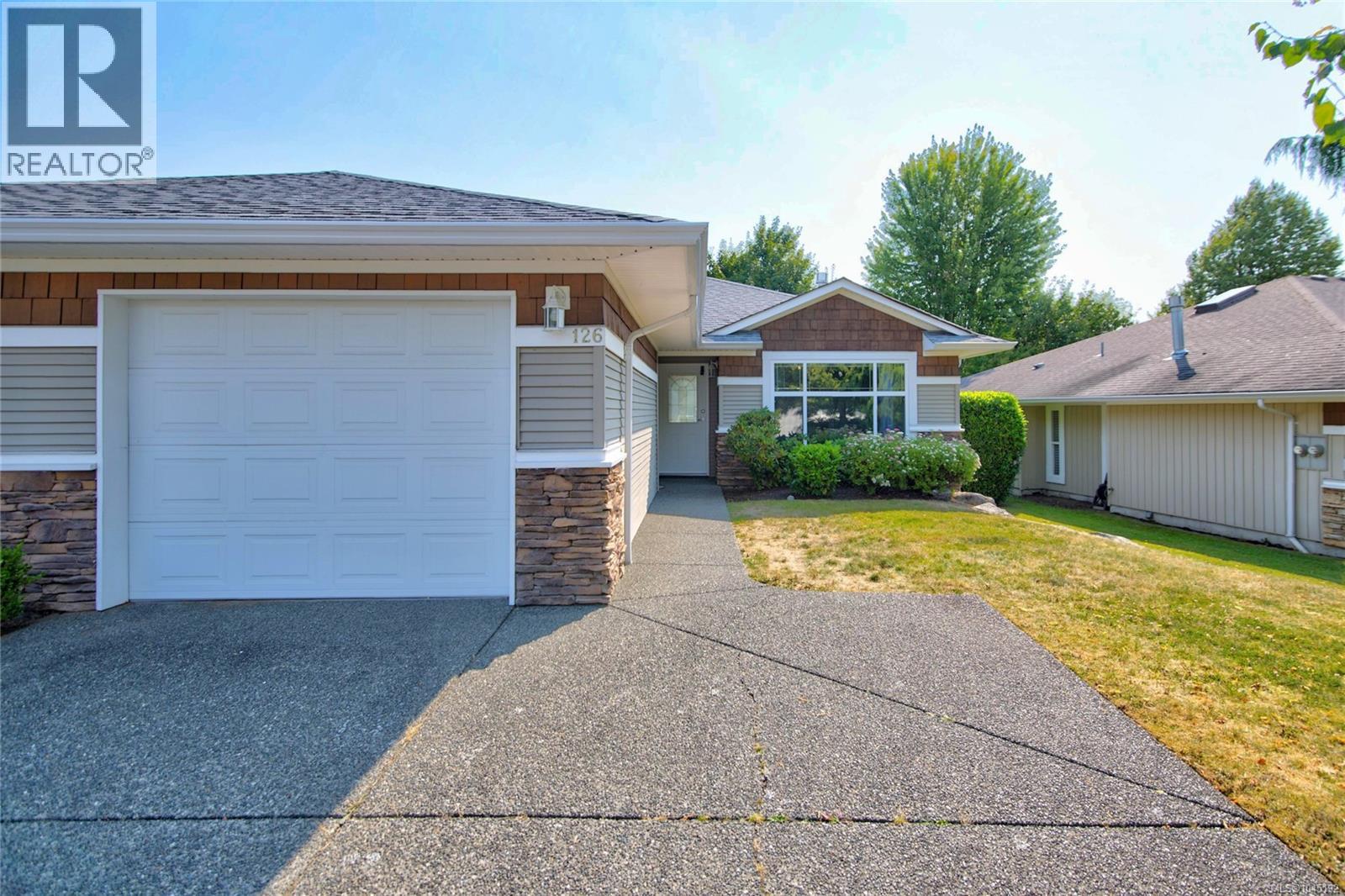 #126 2077 St. Andrews Way - 3