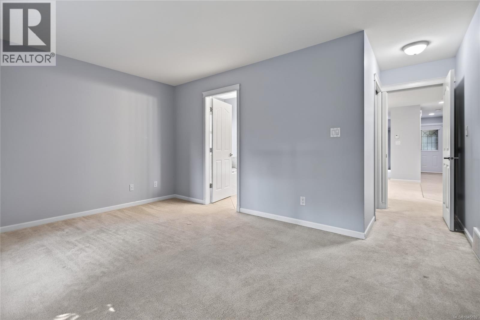 #126 2077 St. Andrews Way - 32