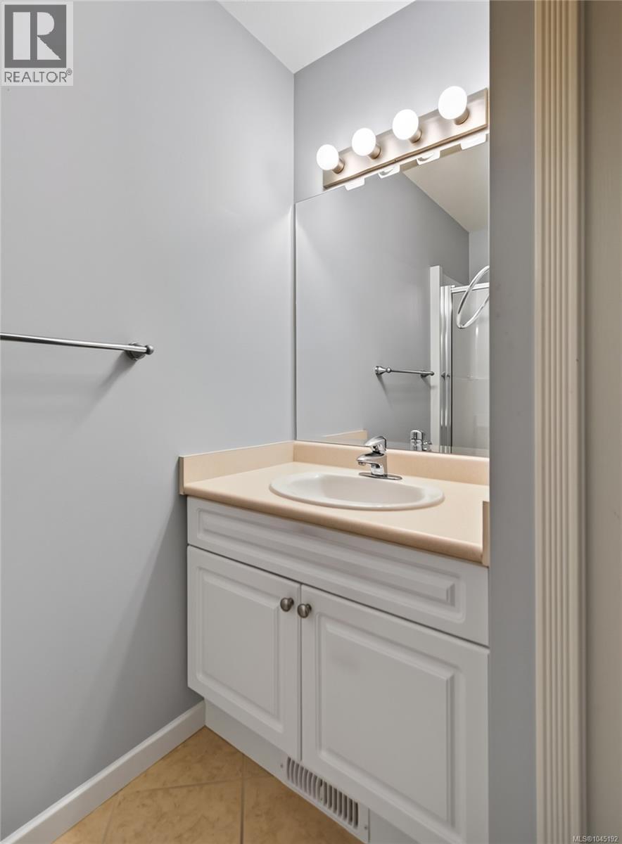 #126 2077 St. Andrews Way - Image 43