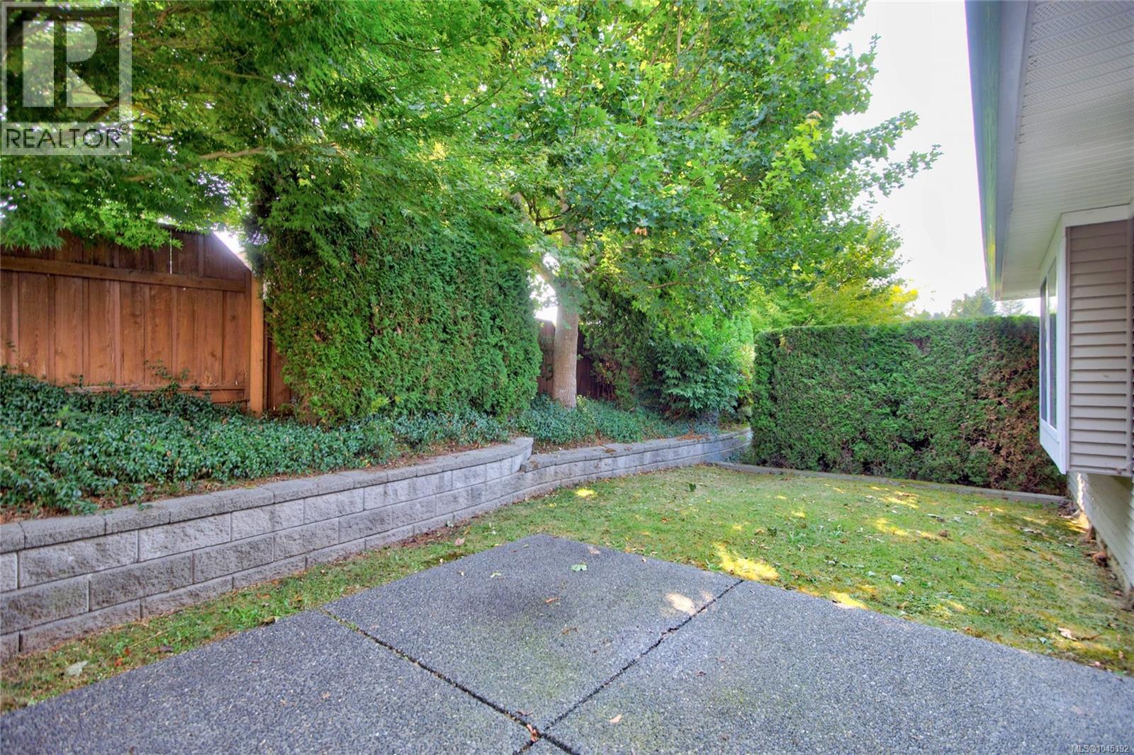#126 2077 St. Andrews Way - 53