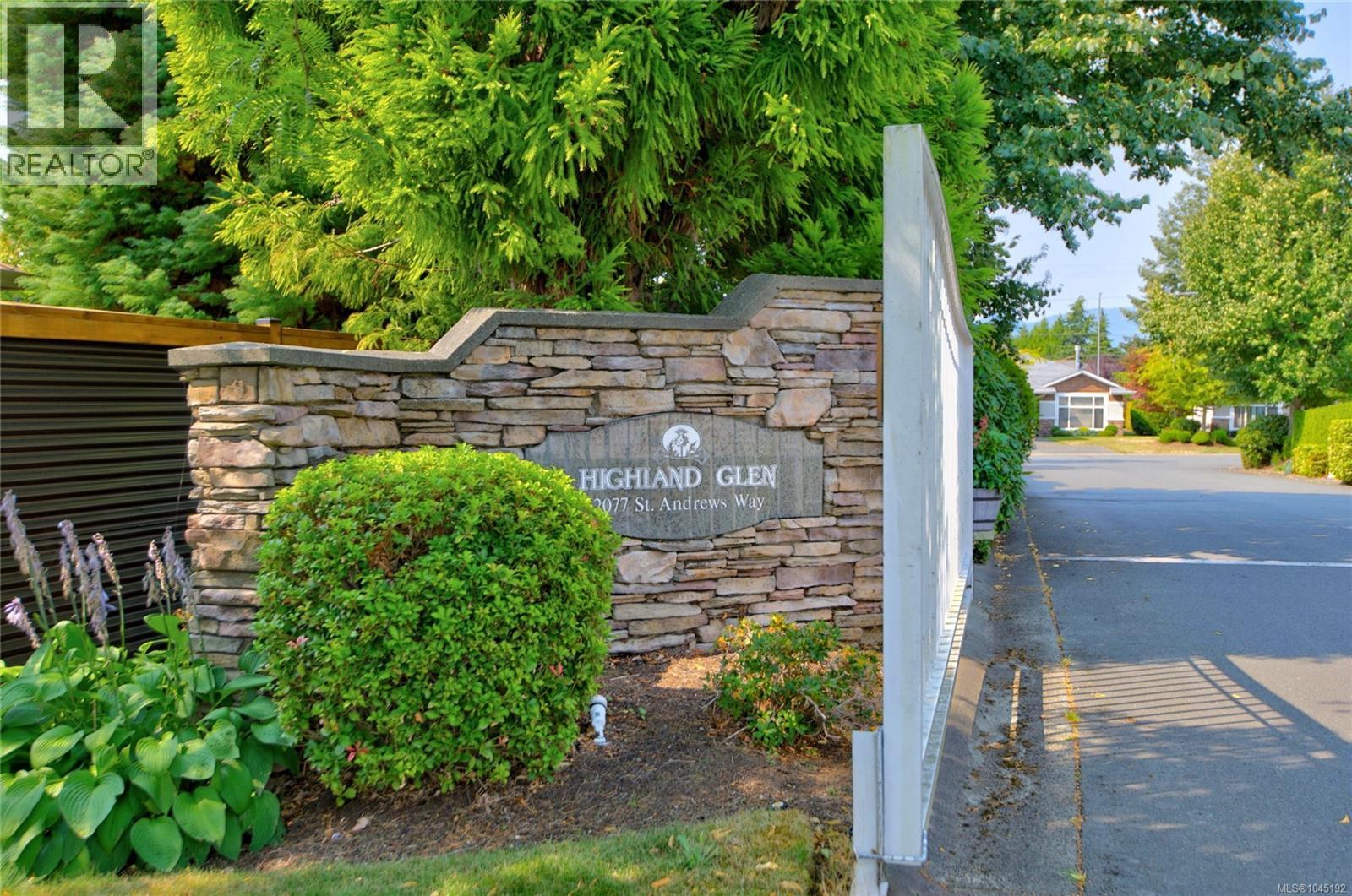 #126 2077 St. Andrews Way - Image 55