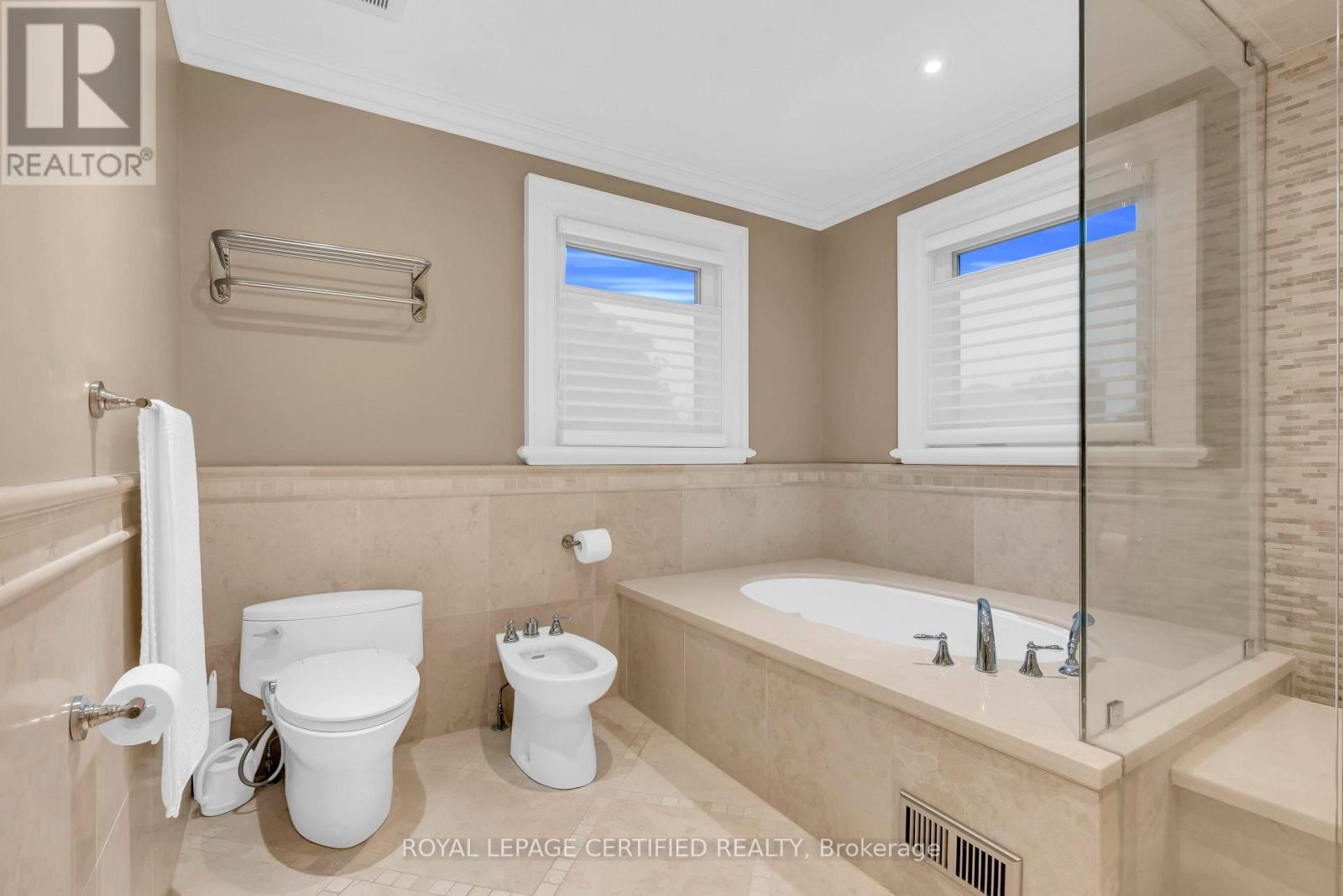 3650 BAIRD COURT - 24