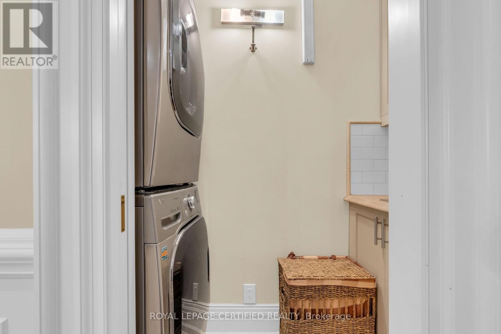 3650 BAIRD COURT - 33