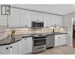 56 - 30 Regent Avenue, Hamilton, ON L9B1B3 Photo 18