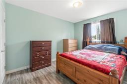 283 Mckenzie Street, Winnipeg, MB R2W5A7 Photo 13